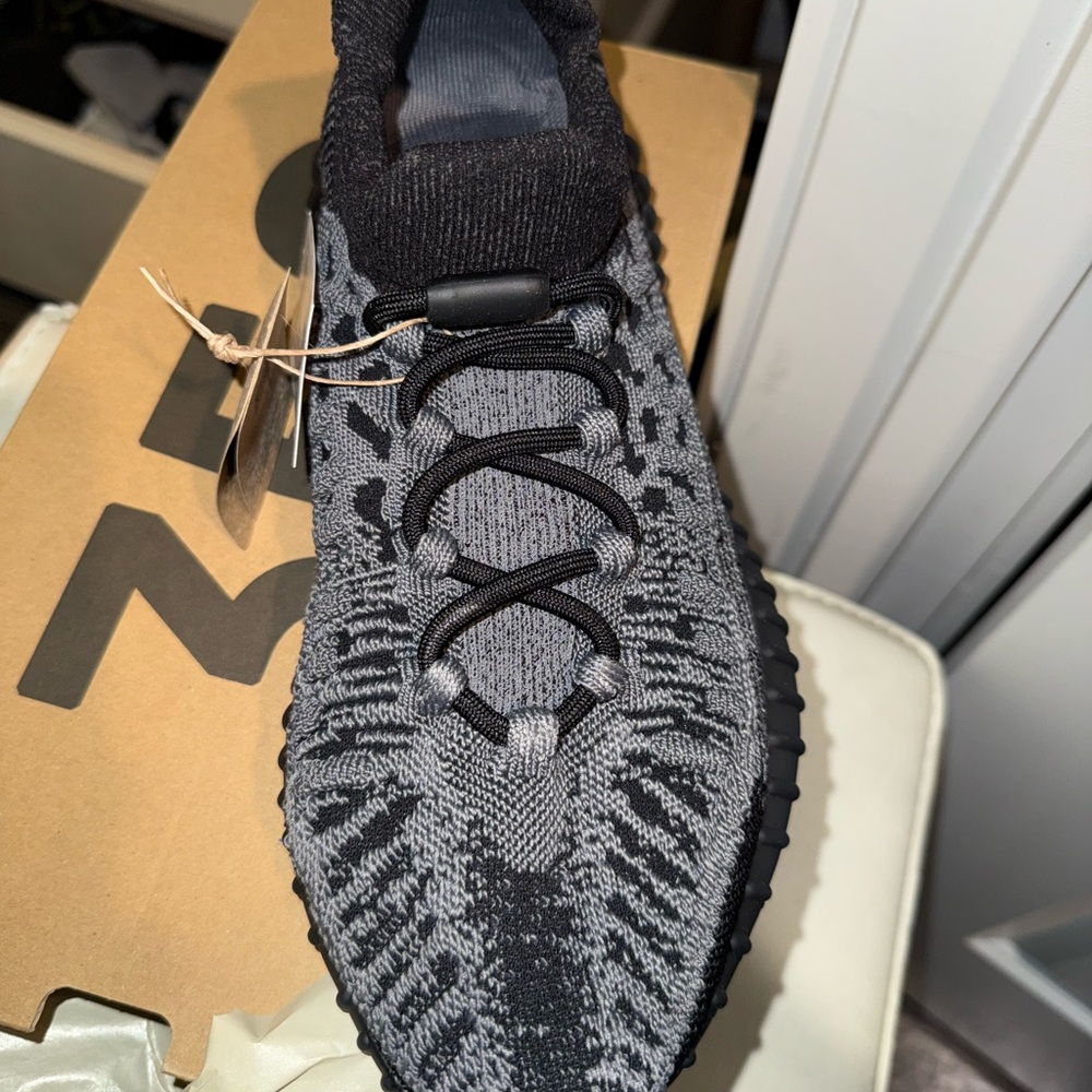 Adidas Yeezy 350 KNIT Men's Black and Gray Sneakers